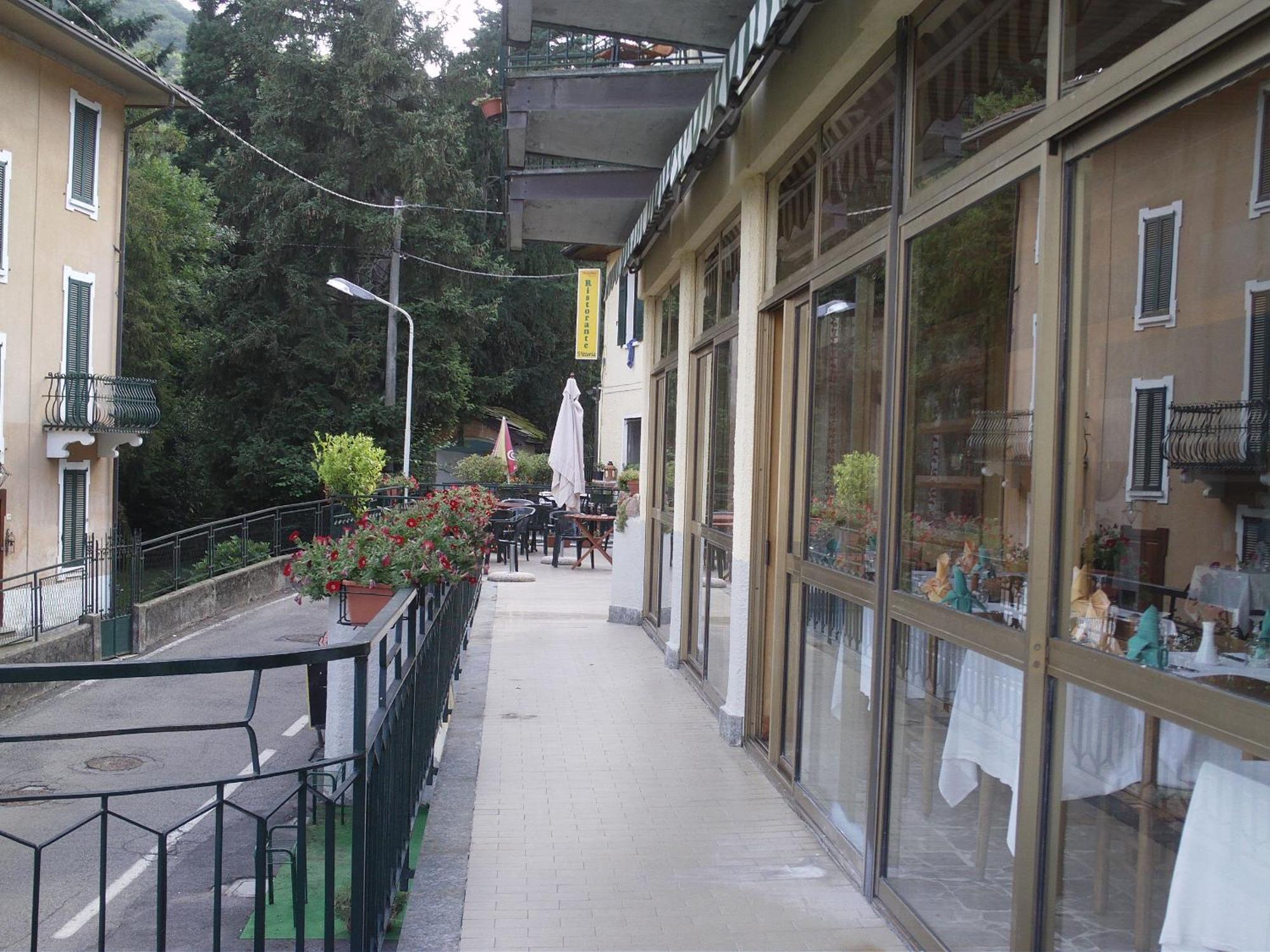 Budget Vittoria & Ristorante